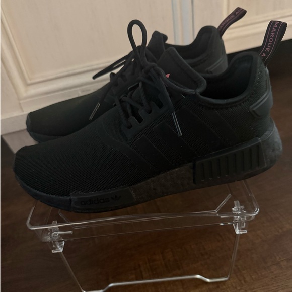 Adidas RMD R1 Core Black/Solar Pink Size 8 - Picture 4 of 8